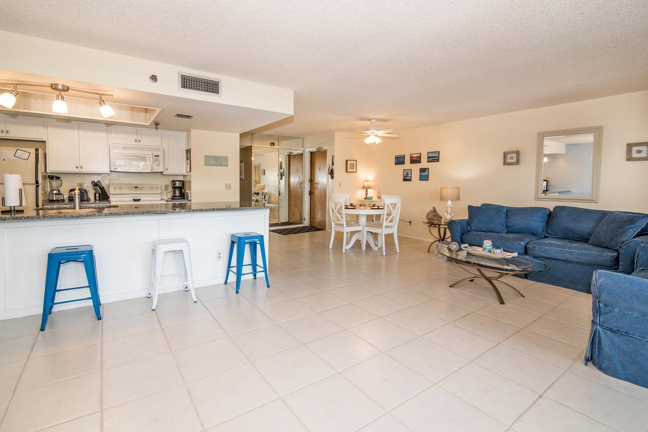 Intercoastal Beach Suite Clearwater Exterior photo